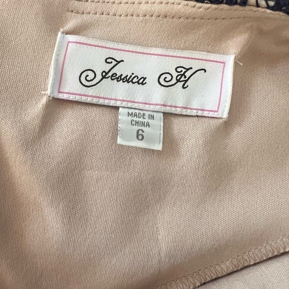 Jessica H Women's Navy Nude Lace Dress Size 6. 3/4 Sleeve - Picture 5 of 9